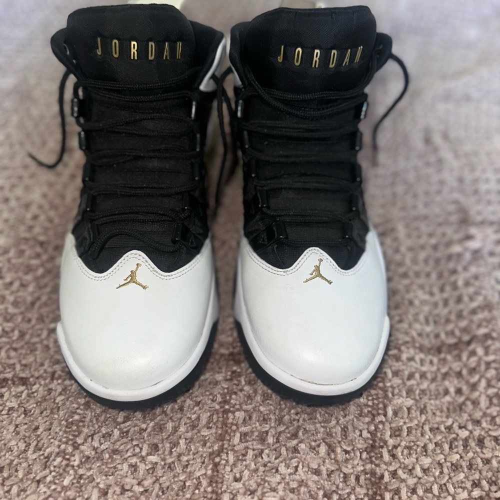 Jordan Max Aura